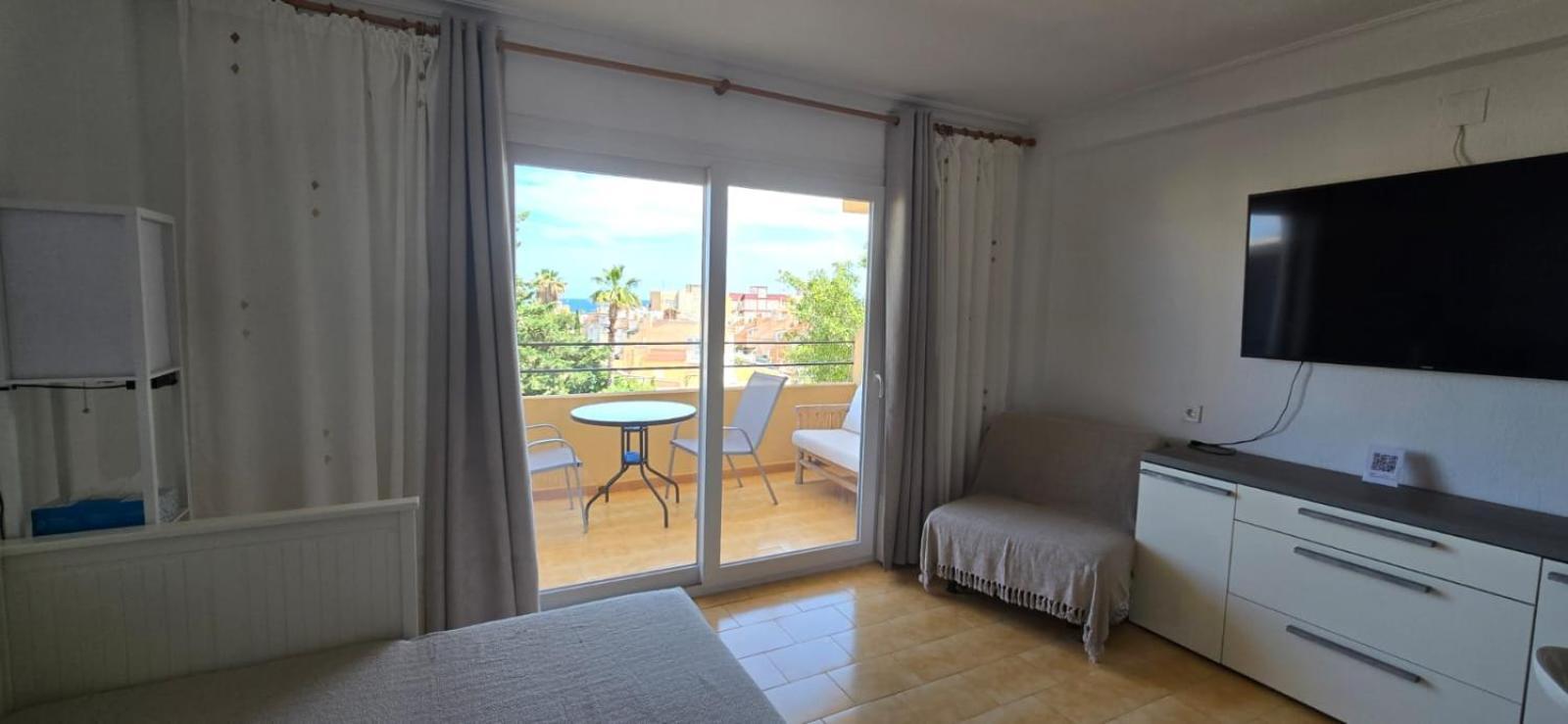 Estudio En Torrevieja A 700 M Del Mar Экстерьер фото